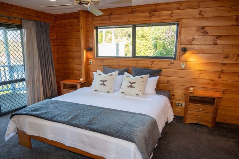 Photo of property in 33 Cable Bay Block Road, Cable Bay, 0420