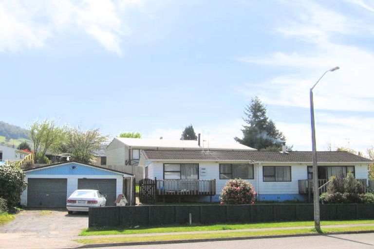 Photo of property in 121 Homedale Street, Pukehangi, Rotorua, 3015