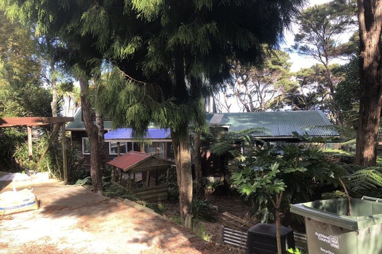 Photo of property in 30 Darcy Place, Massey, Auckland, 0614