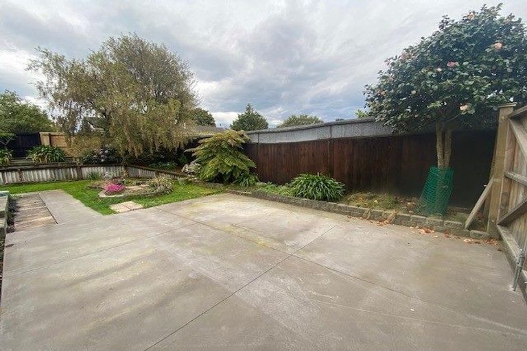Photo of property in 83b Cottonwood Street, Parklands, Christchurch, 8083
