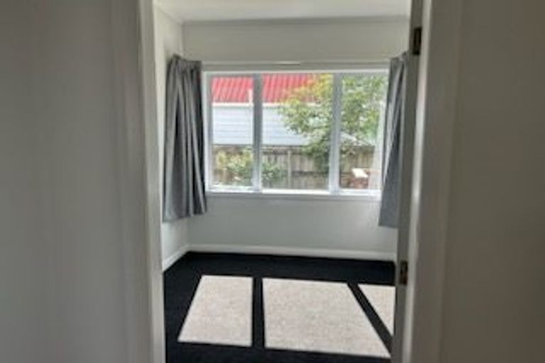 Photo of property in 7 Montgomery Street, Levin, 5510