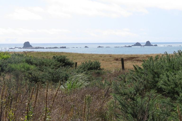 Photo of property in 1036 Cape Foulwind Road, Cape Foulwind, 7892