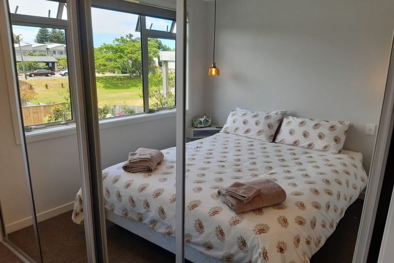 Photo of property in 10 Alexander Road, Raumati Beach, Paraparaumu, 5032