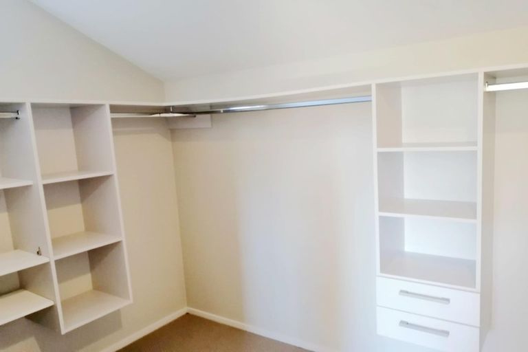 Photo of property in 40 Pin Oak Drive, Schnapper Rock, Auckland, 0632