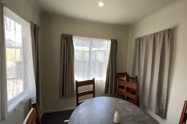 Photo of property in 146 Mahia Road, Wattle Downs, Auckland, 2103