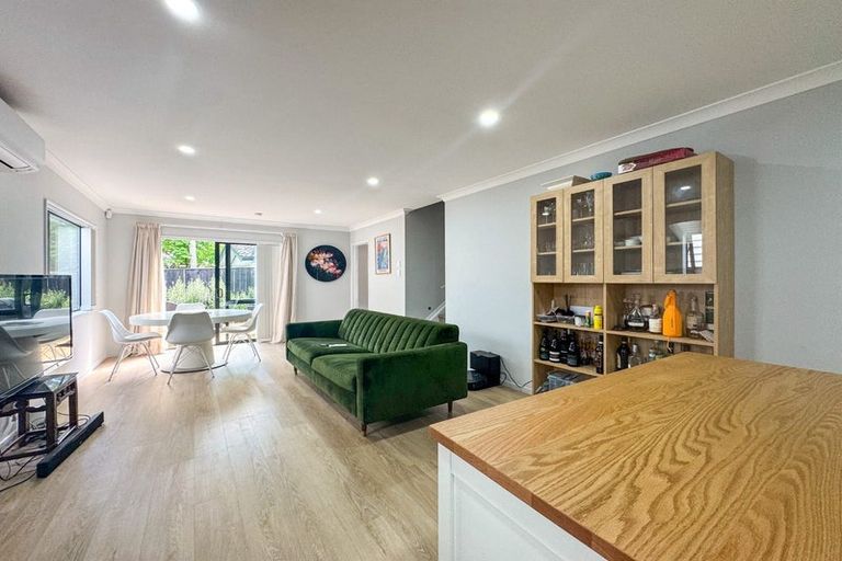 Photo of property in 9c Sari Place, Massey, Auckland, 0614