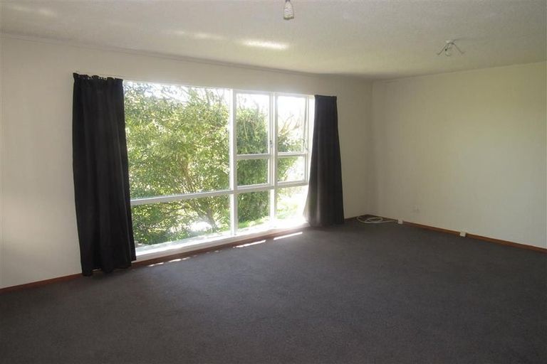 Photo of property in 64 Pembroke Road, Northland, Wellington, 6012