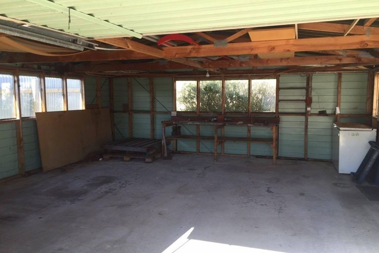 Photo of property in 36 Barrow Street, Bluff, 9814