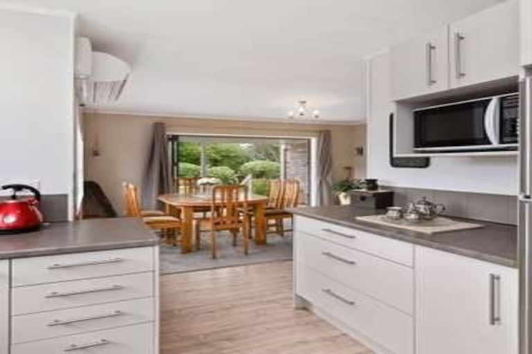 Photo of property in 60 Iles Road, Lynmore, Rotorua, 3010