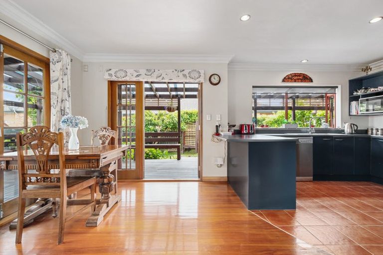 Photo of property in 181a Sturges Road, Henderson, Auckland, 0612