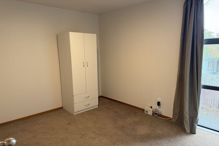 Photo of property in 4/25 Grove Road, Addington, Christchurch, 8024