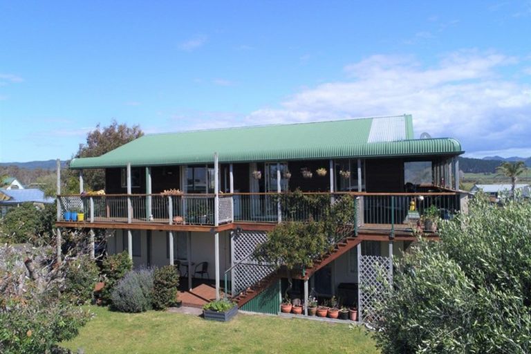 Photo of property in 119 Castle View Road, Matarangi, Whitianga, 3592