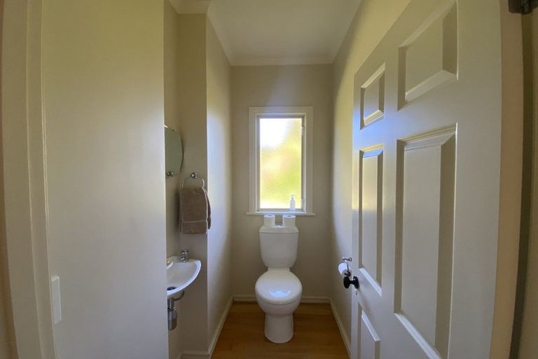 Photo of property in 14 Fulford Place, Havelock North, 4130