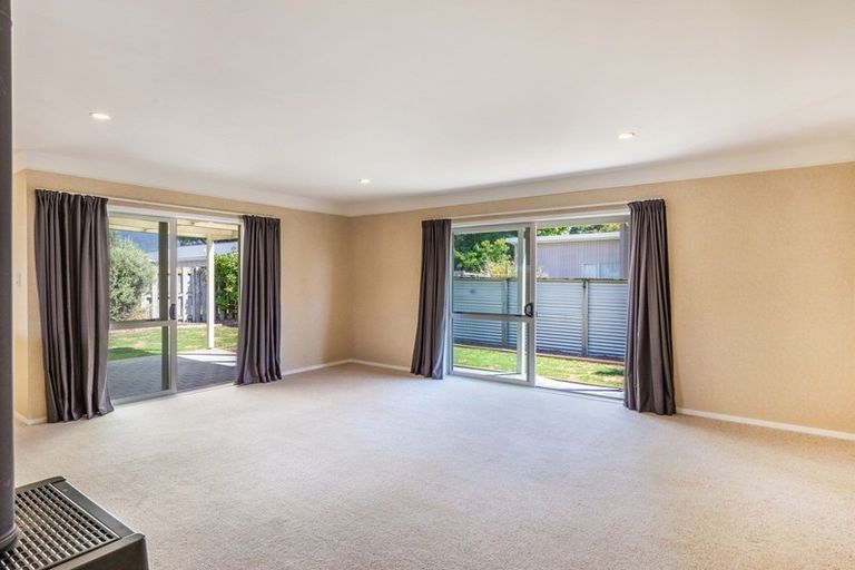 Photo of property in 35 Te Iwiheke Place, Turangi, 3334