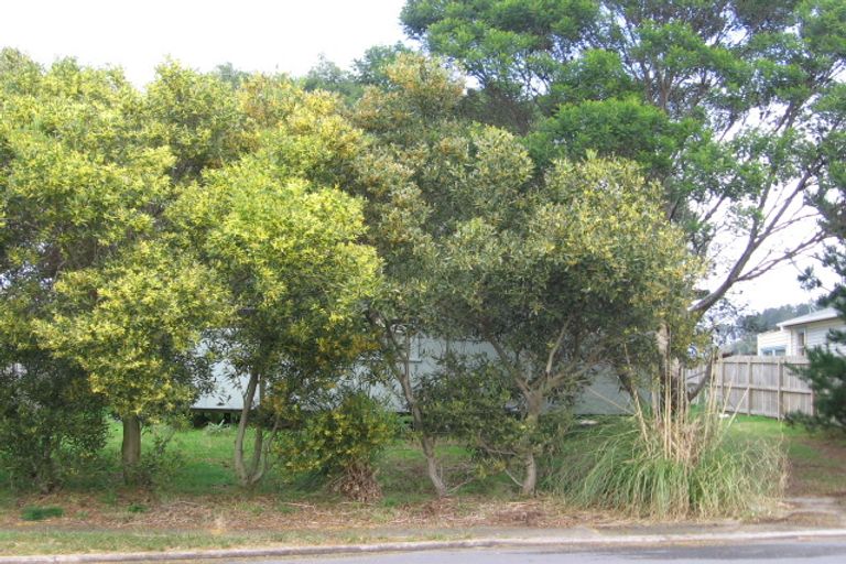 Photo of property in 126 Hampton Road, Whangamata, 3620