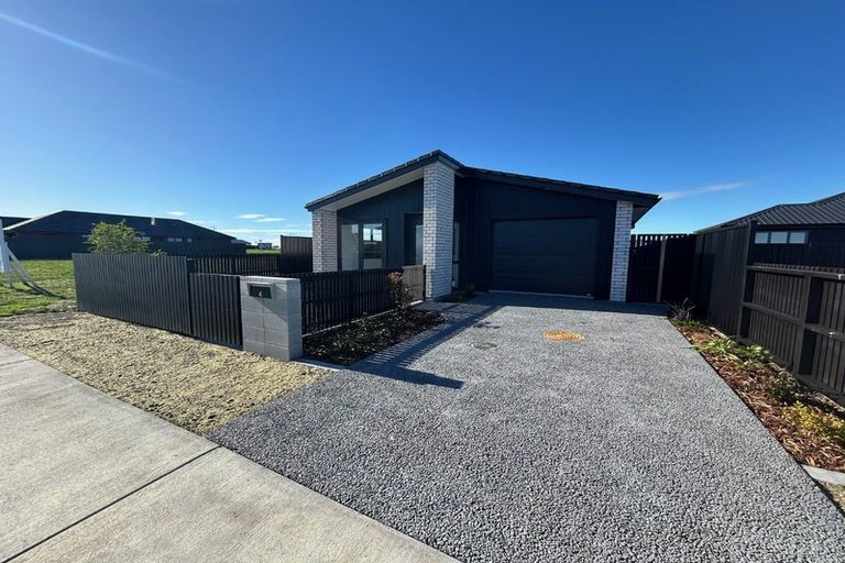 Photo of property in 4 Times Avenue, Papamoa, 3118