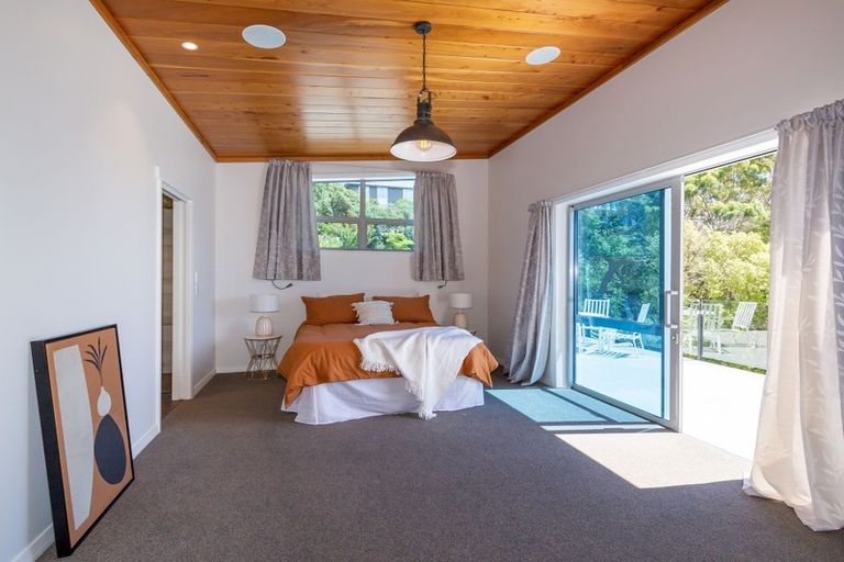 Photo of property in 97b Mount Pleasant Road, Mount Pleasant, Christchurch, 8081