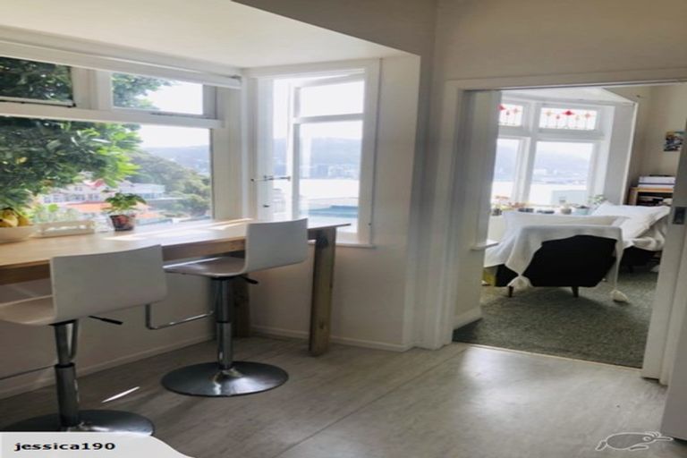 Photo of property in 5/20 Hay Street, Oriental Bay, Wellington, 6011