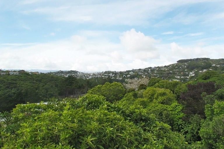 Photo of property in 25c Winston Street, Crofton Downs, Wellington, 6035