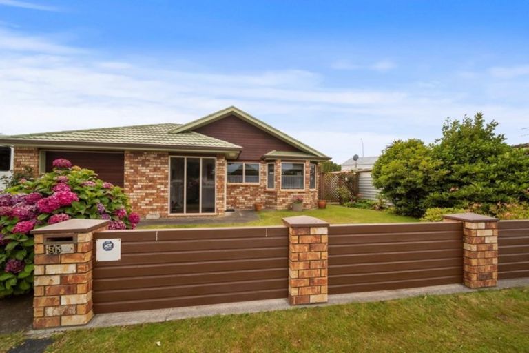 Photo of property in 85 Dixon Avenue, Hawera, 4610