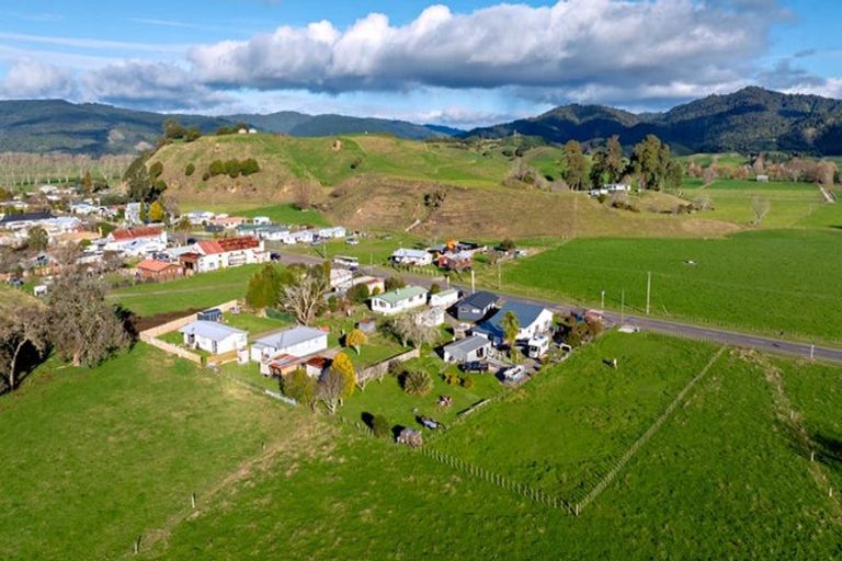 Photo of property in 239 Waimana Road, Waimana, 3196
