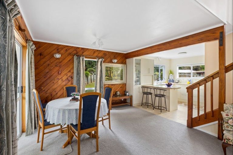 Photo of property in 83 Stillwater Crescent, Stillwater, Silverdale, 0993