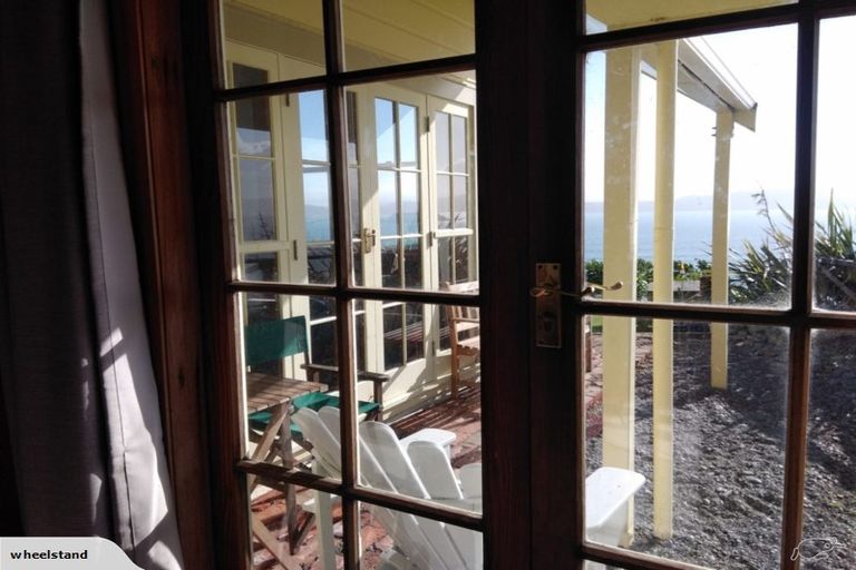 Photo of property in 465 Muritai Road, Eastbourne, Lower Hutt, 5013