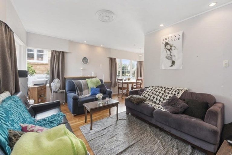 Photo of property in 26 Helena Road, Hillcrest, Hamilton, 3216