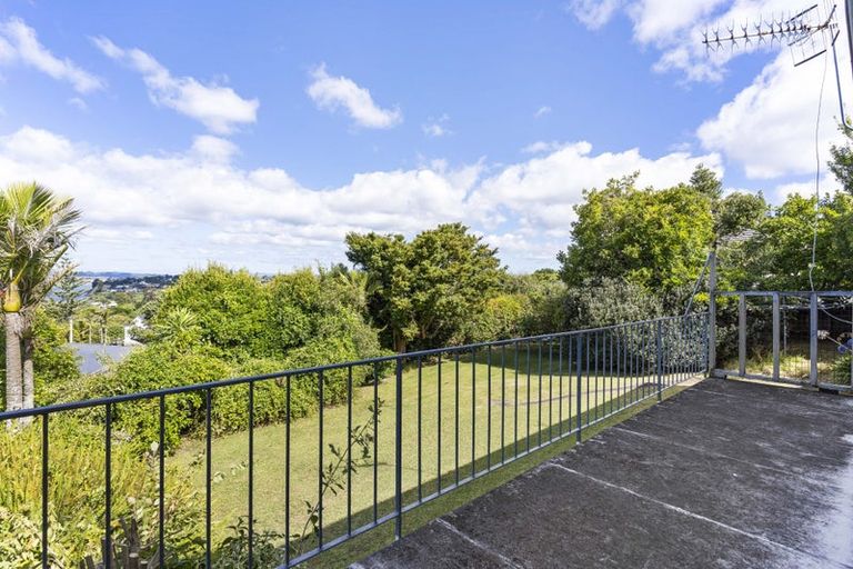 Photo of property in 57 Parkhill Road, Mellons Bay, Auckland, 2014