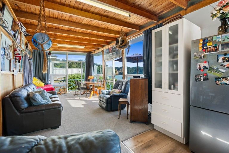 Photo of property in 12 Owai Avenue, Helena Bay, Hikurangi, 0184