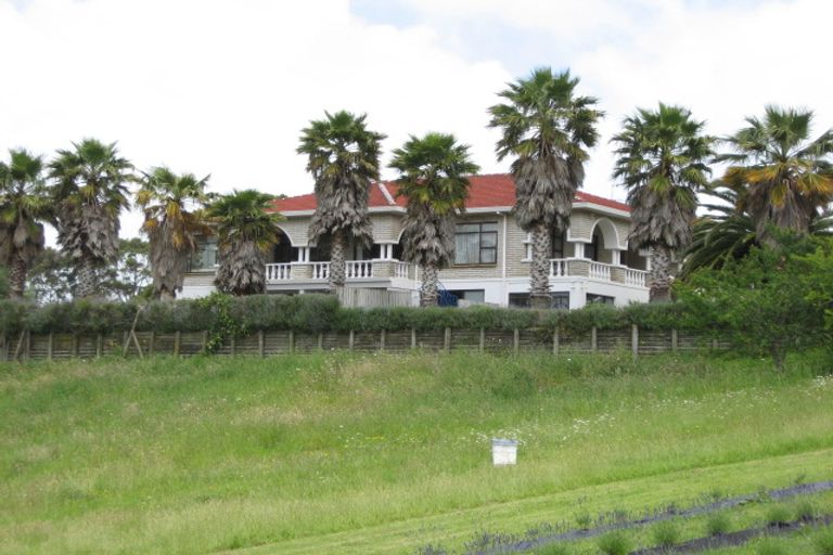 Photo of property in 95 Gatland Road, Opaheke, Papakura, 2113