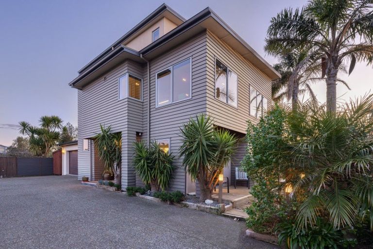 Photo of property in 160b Dickson Road, Papamoa Beach, Papamoa, 3118