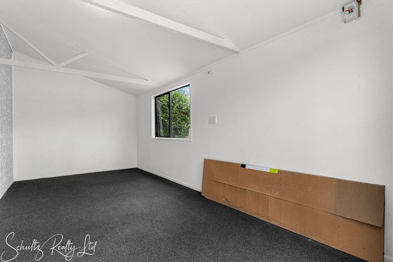 Photo of property in 43 Gorge Road, Maungaturoto, 0520
