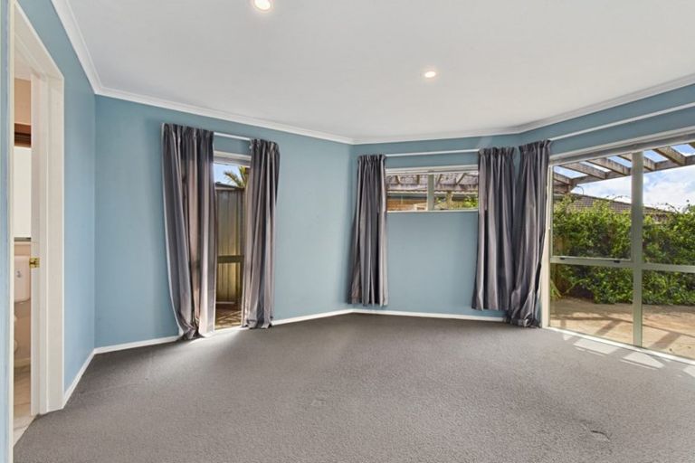 Photo of property in 3 Rathmar Drive, Manurewa, Auckland, 2105