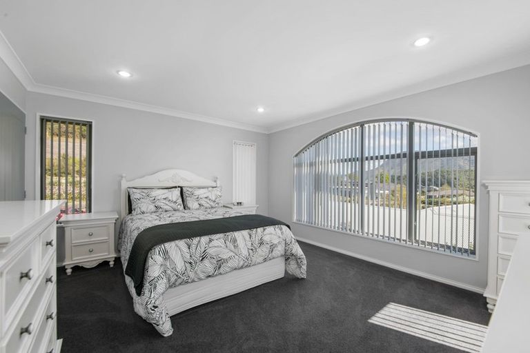 Photo of property in 5 Fantail Heights, Picton, 7220