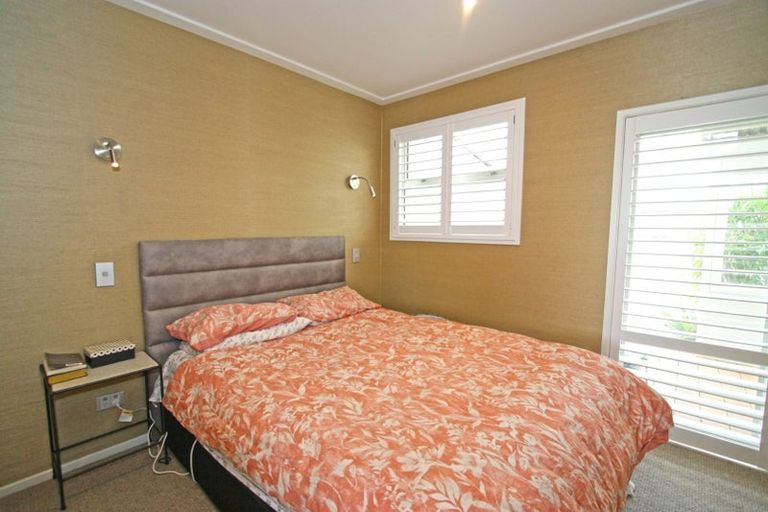 Photo of property in 4/6 Belt Road, Moturoa, New Plymouth, 4310