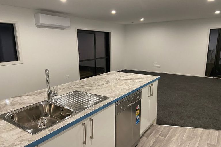 Photo of property in 29b Monowai Road, Johnsonville, Wellington, 6037