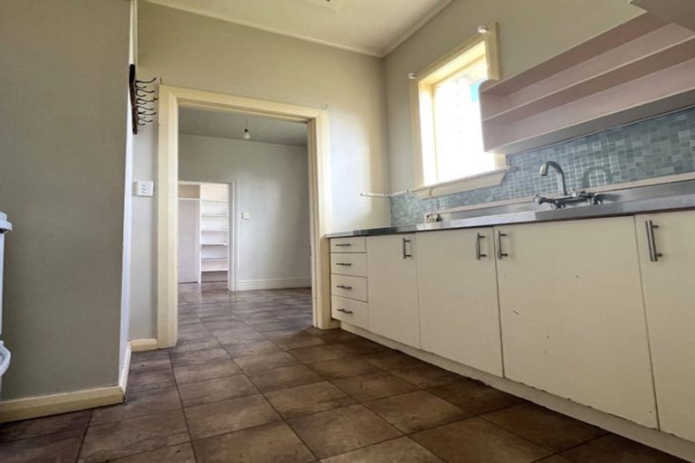 Photo of property in 75 Stephenson Street, Blenheim, 7201