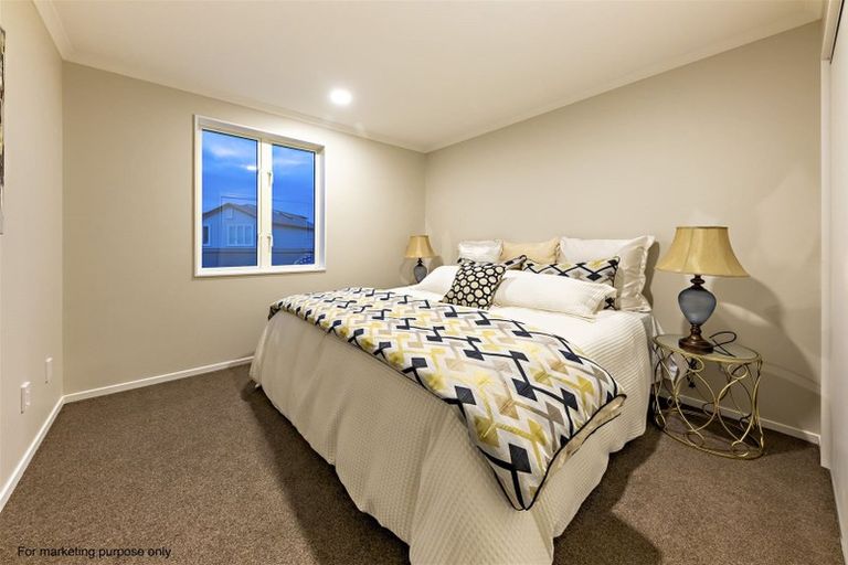 Photo of property in 8 Warbler Crescent, Papakura, 2110