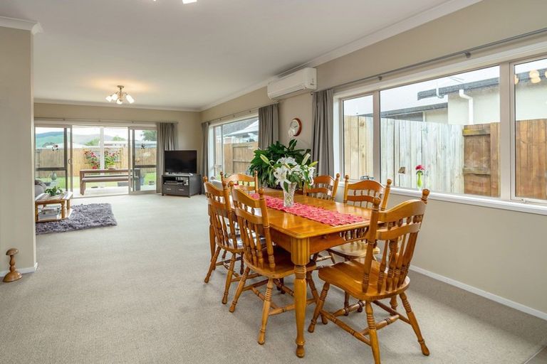 Photo of property in 63 Grey Street, Woodville, 4920