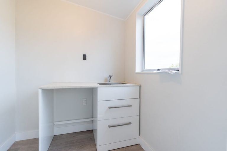 Photo of property in 21 Carter Crescent, Awapuni, Palmerston North, 4412