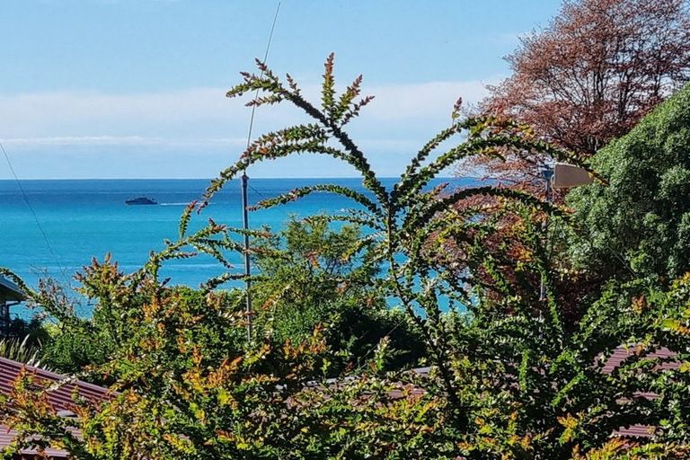 Photo of property in 17 Makura Road, Goose Bay, Kaikoura, 7374