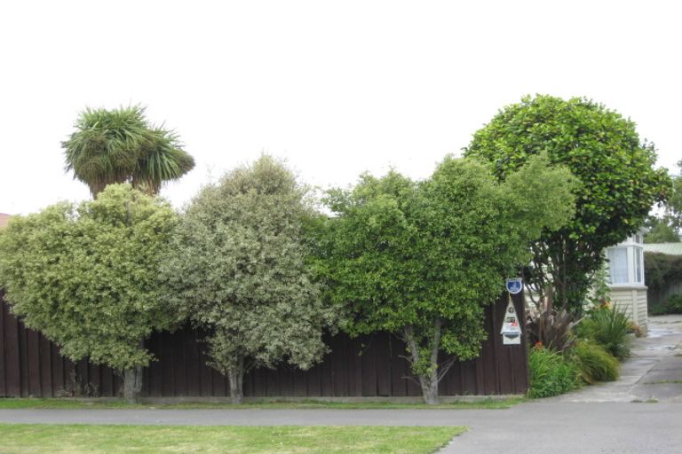 Photo of property in 1/67 Geraldine Street, Edgeware, Christchurch, 8013