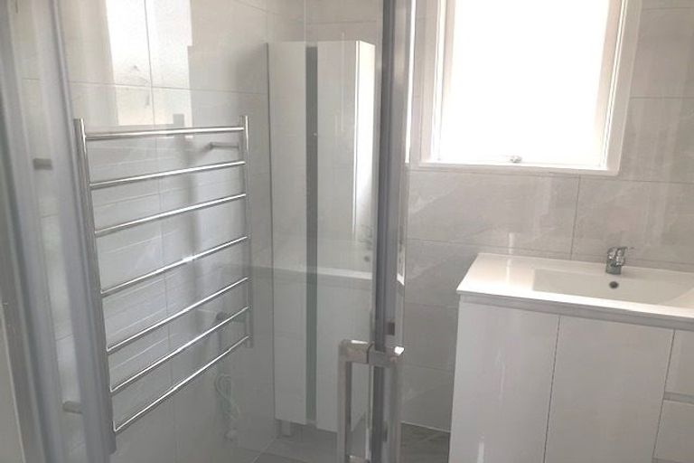 Photo of property in 40 Titoki Street, Te Atatu Peninsula, Auckland, 0610