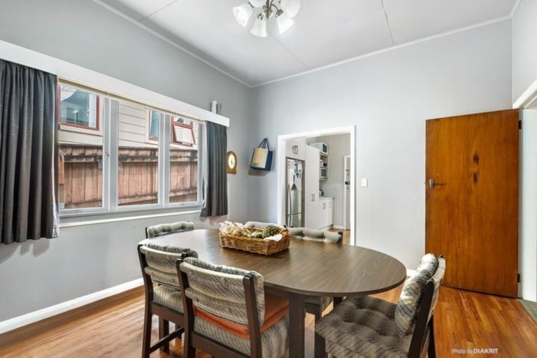 Photo of property in 7 Millward Street, Newtown, Wellington, 6021