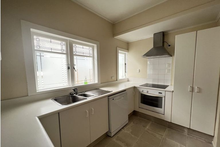 Photo of property in 12 Gorrie Avenue, Epsom, Auckland, 1023