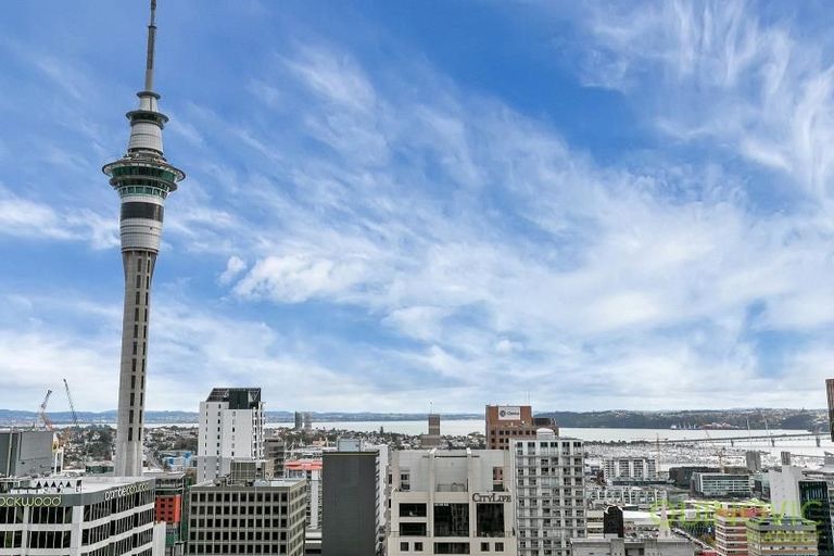 Photo of property in The Metropolis Apartments, 2914/1 Courthouse Lane, Auckland Central, Auckland, 1010