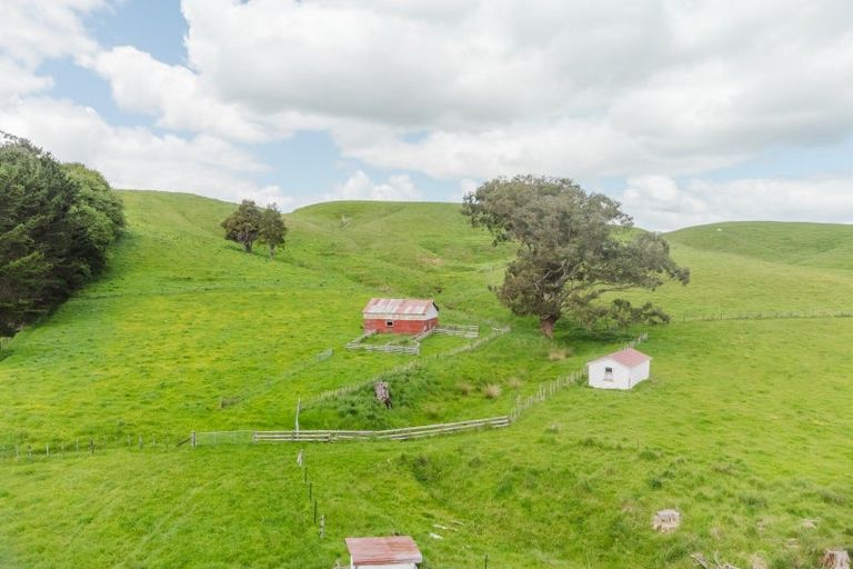 Photo of property in 52 Riccarton Road, Pahiatua, 4910