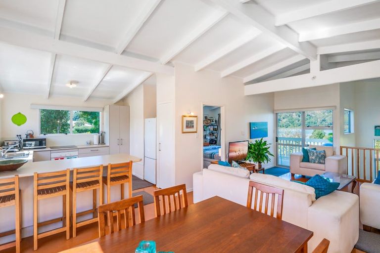 Photo of property in 63 Oyster Drive, Cooks Beach, Whitianga, 3591