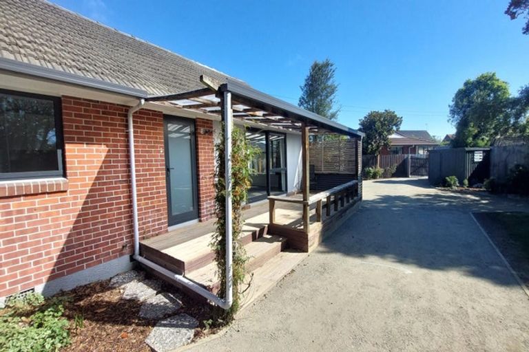 Photo of property in 16a Fovant Street, Russley, Christchurch, 8042